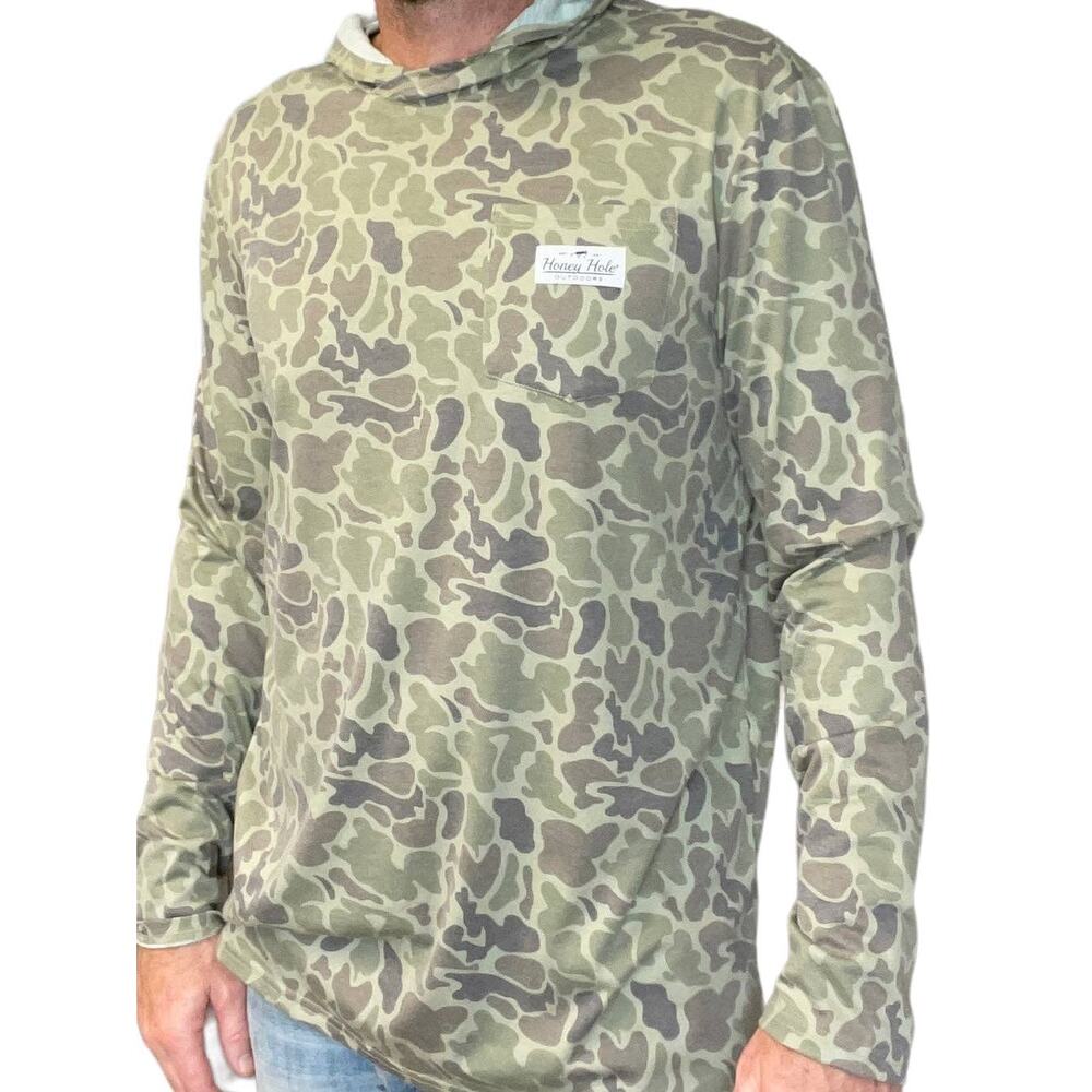 Honey Hole Outdoors Woodland Camo Long Sleeve Performance Hoodie Shirt SMALL